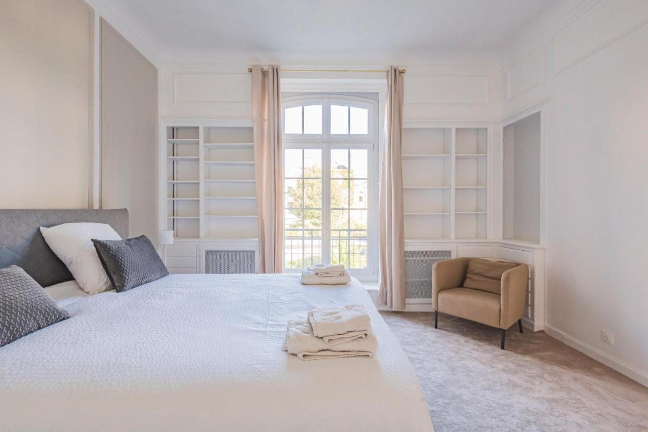 Prestige Heart Of Reims Lägenhet Exteriör bild
