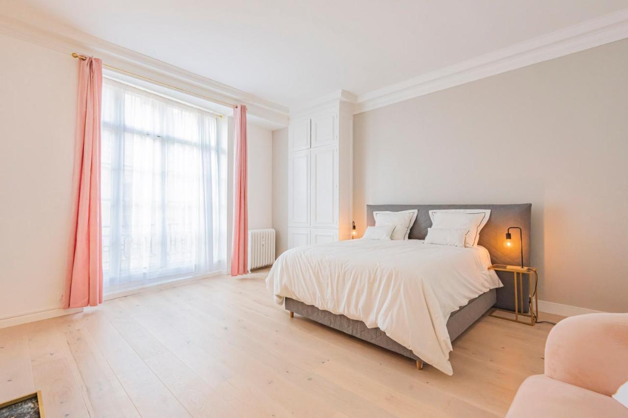 Prestige Heart Of Reims Lägenhet Exteriör bild