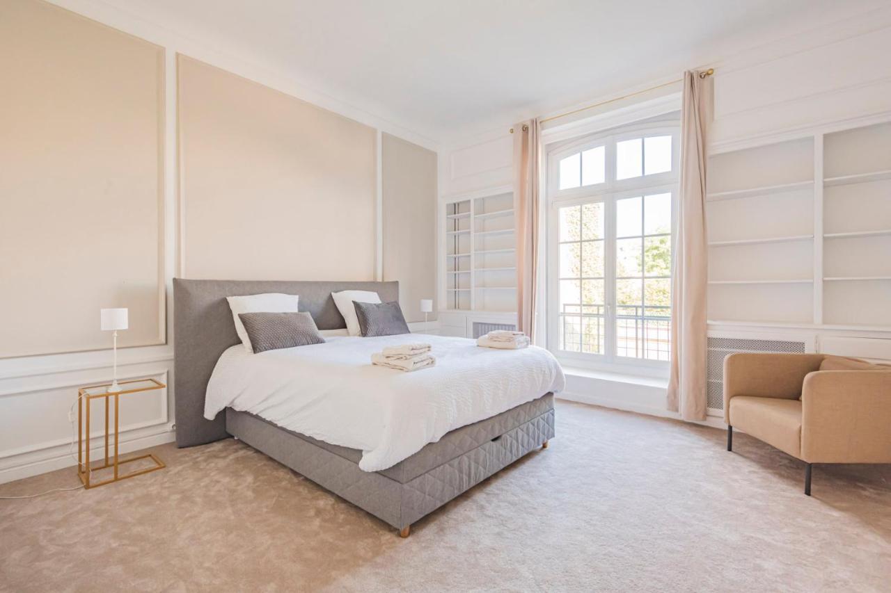 Prestige Heart Of Reims Lägenhet Exteriör bild